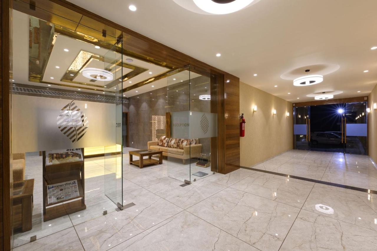 Hotel Flourish International Ahmedabad Exterior foto