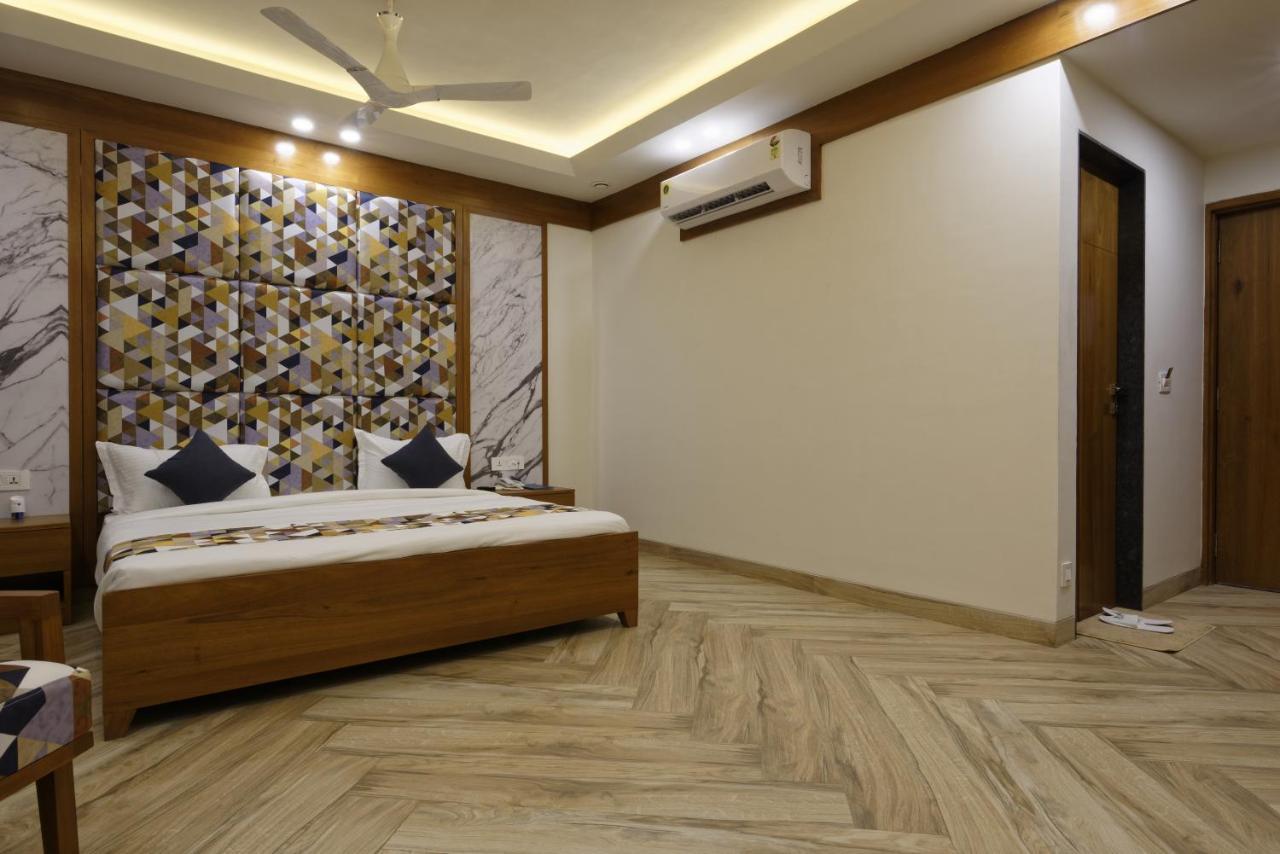 Hotel Flourish International Ahmedabad Exterior foto